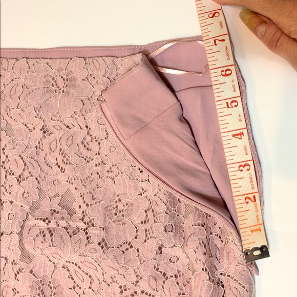 Fancy Blush Lace High-Low Skirt - Picture 15 of 16